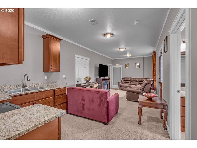 2652 HOO DOO Dr, Salem, OR 97304