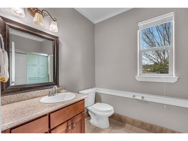 2652 HOO DOO Dr, Salem, OR 97304