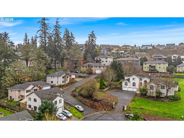 2652 HOO DOO Dr, Salem, OR 97304