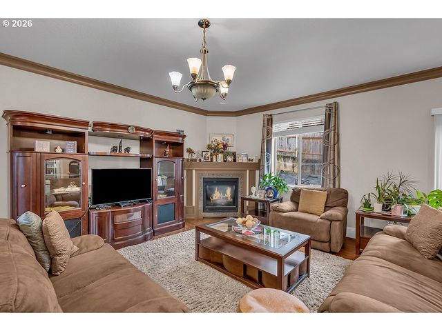 2652 HOO DOO Dr, Salem, OR 97304