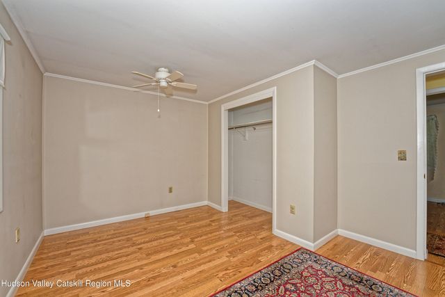 18 Coronation Drive, Stuyvesant, NY 12173