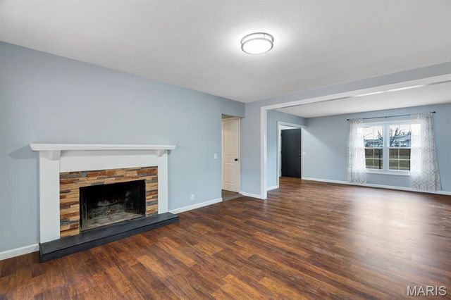 2305 Belfast Drive, Florissant, MO 63033