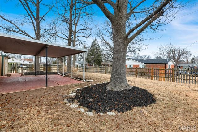 2305 Belfast Drive, Florissant, MO 63033