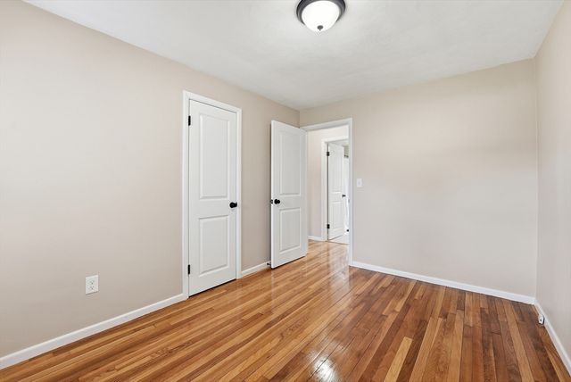 129 Cooper St, Springfield, MA 01108