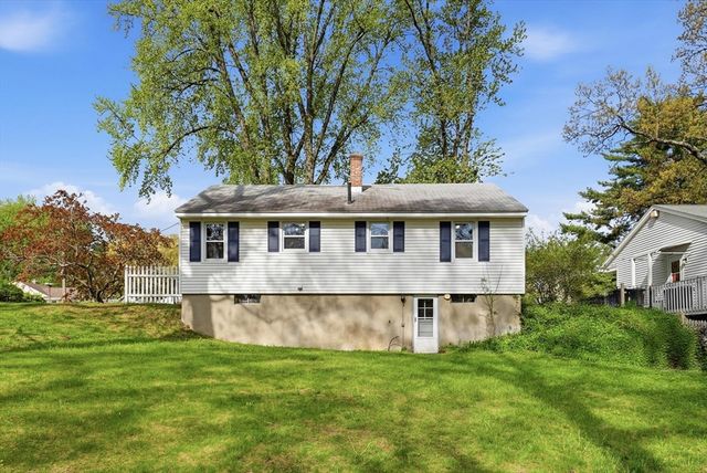 129 Cooper St, Springfield, MA 01108
