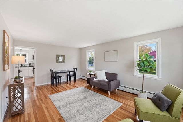 129 Cooper St, Springfield, MA 01108