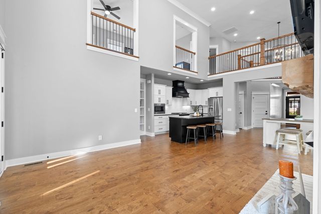 615 River Watch Way, Winchester, TN 37398