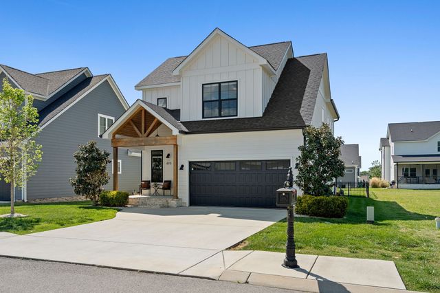 615 River Watch Way, Winchester, TN 37398