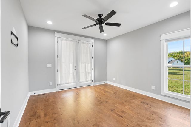 615 River Watch Way, Winchester, TN 37398