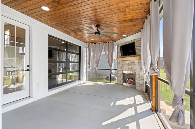 615 River Watch Way, Winchester, TN 37398