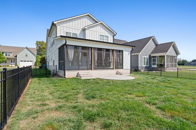 615 River Watch Way, Winchester, TN 37398