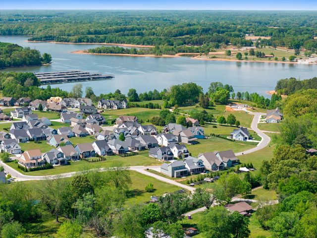 615 River Watch Way, Winchester, TN 37398