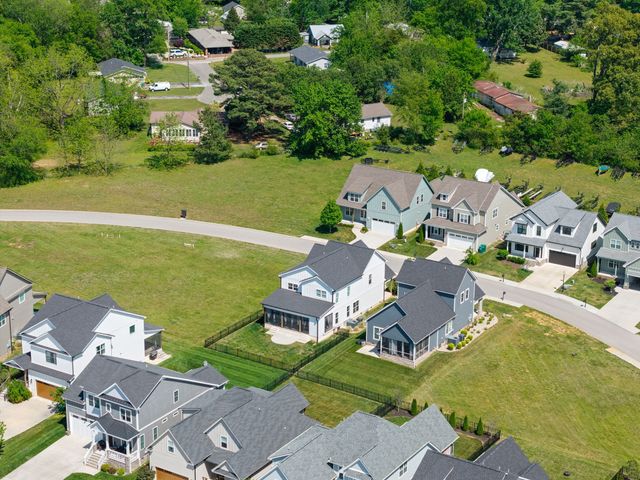 615 River Watch Way, Winchester, TN 37398