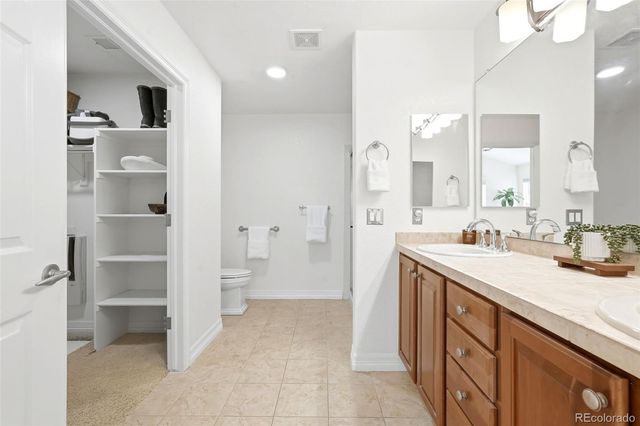 7603 S Addison Way, Aurora, CO 80016