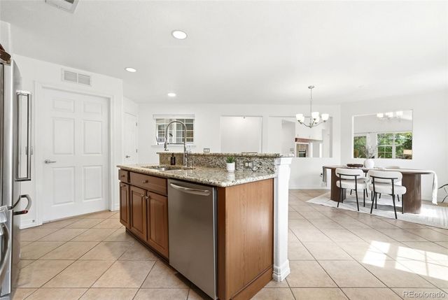 7603 S Addison Way, Aurora, CO 80016