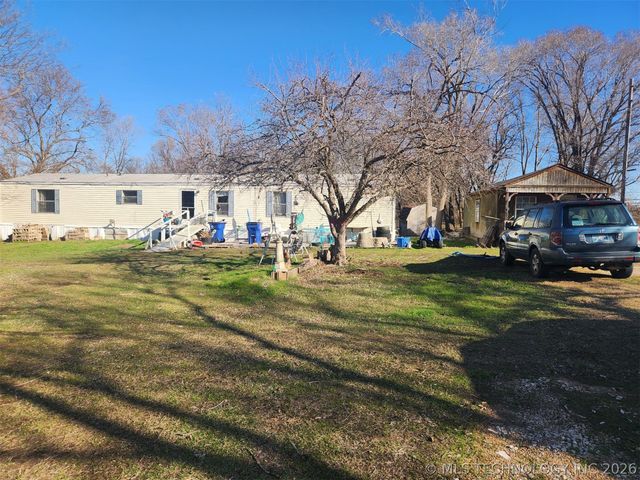 414 E Golden Avenue, Copan, OK 74022