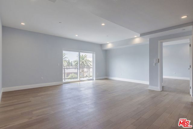 2939 Leeward Avenue 401, Los Angeles, CA 90005