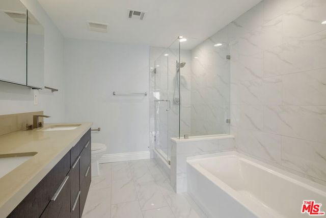 2939 Leeward Avenue 401, Los Angeles, CA 90005