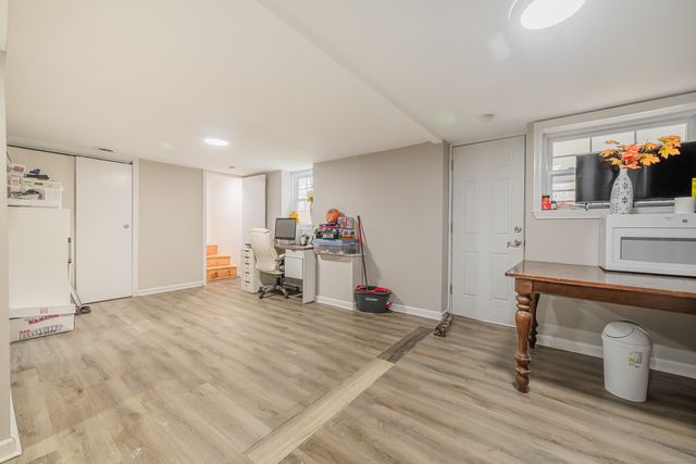 1172 Wintergreen Avenue, Hamden, CT 06514