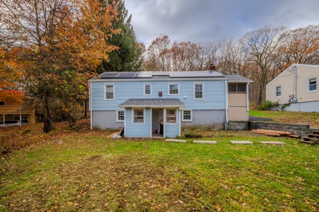 1172 Wintergreen Avenue, Hamden, CT 06514