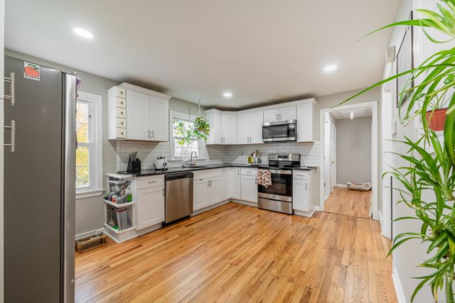 1172 Wintergreen Avenue, Hamden, CT 06514