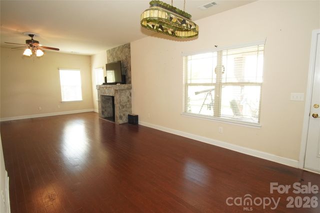 105 Jobe Drive, Statesville, NC 28677