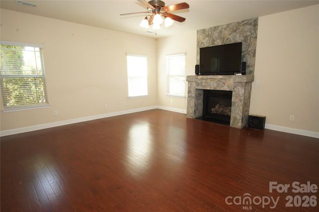 105 Jobe Drive, Statesville, NC 28677