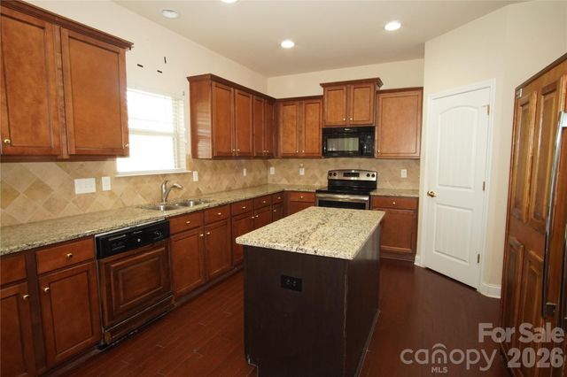 105 Jobe Drive, Statesville, NC 28677