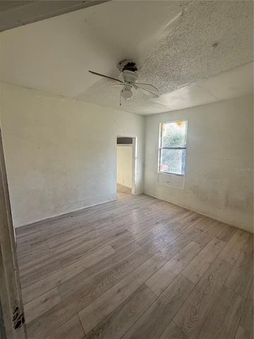 1015 E COLUMBUS DRIVE, Tampa, FL 33605