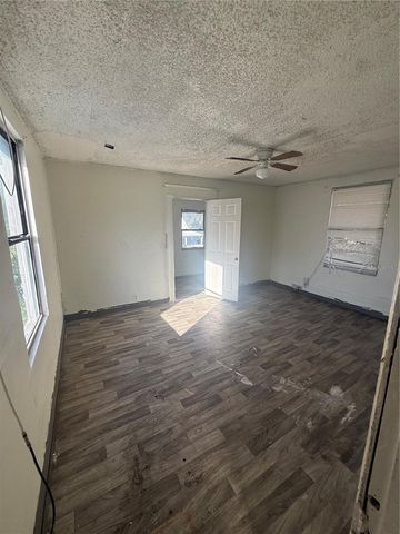 1015 E COLUMBUS DRIVE, Tampa, FL 33605