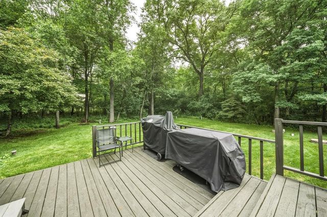 18714 67th Ave, Chippewa Falls, WI 54729
