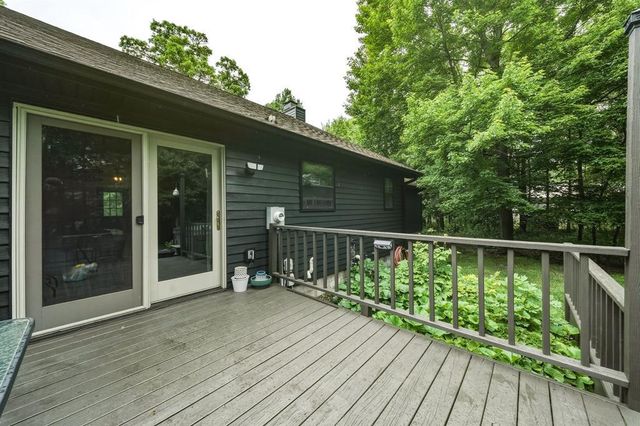18714 67th Ave, Chippewa Falls, WI 54729