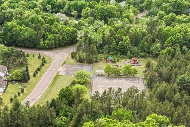 18714 67th Ave, Chippewa Falls, WI 54729