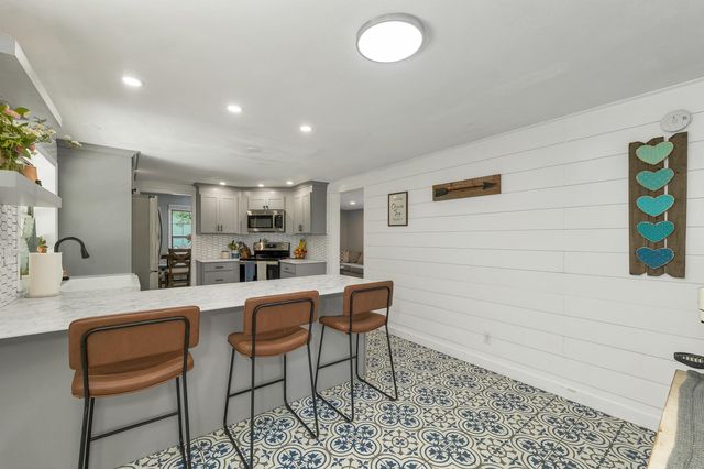 165 South Shore Road, New Durham, NH 03225