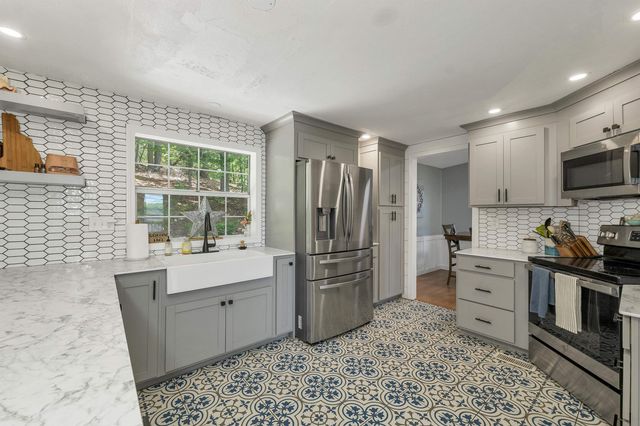 165 South Shore Road, New Durham, NH 03225