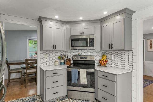 165 South Shore Road, New Durham, NH 03225