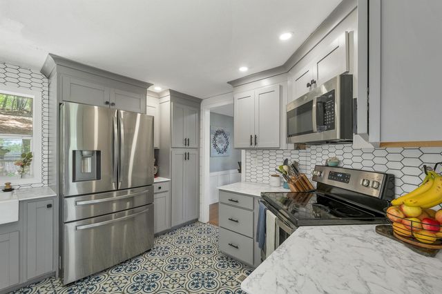 165 South Shore Road, New Durham, NH 03225