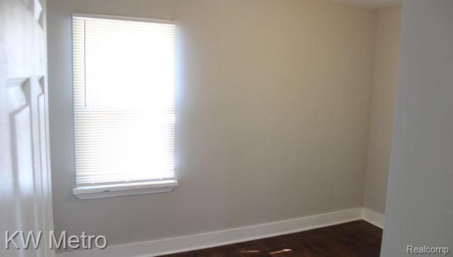 20043 Fenmore Street, Detroit, MI 48235