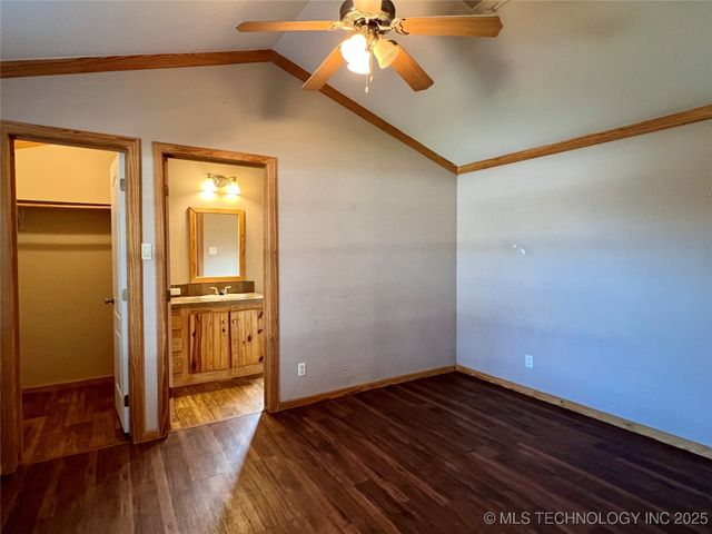 14133 Kirk Lane, Kingston, OK 73439