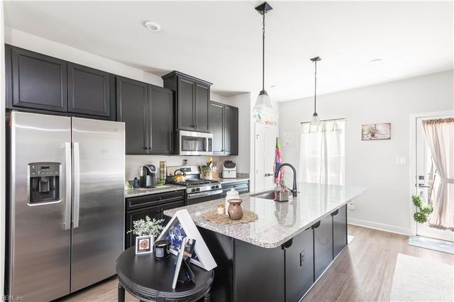 124 Fishermans WAY, Poquoson, VA 23662