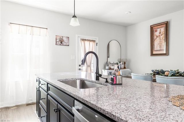 124 Fishermans WAY, Poquoson, VA 23662