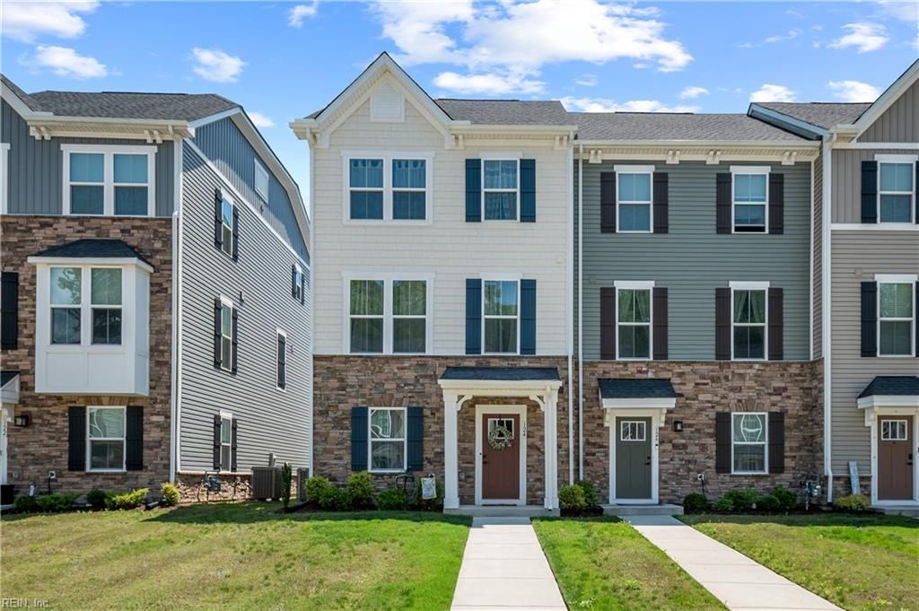 124 Fishermans WAY, Poquoson, VA 23662