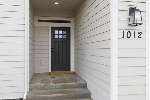 1012 Steptoe View Ln, Cheney, WA 99004