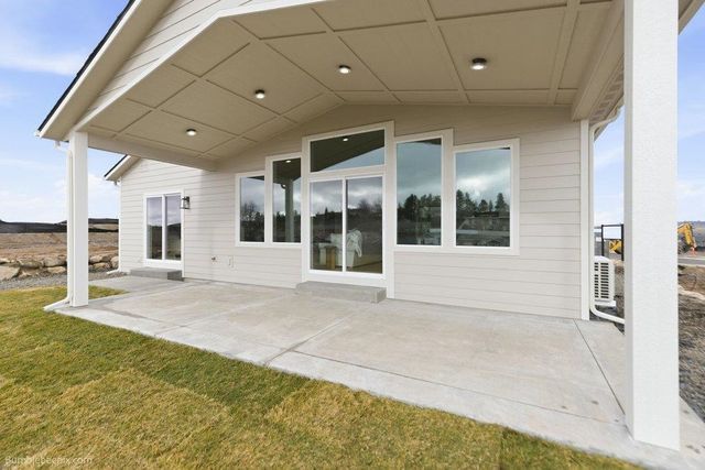 1012 Steptoe View Ln, Cheney, WA 99004