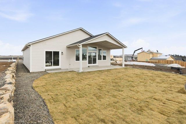 1012 Steptoe View Ln, Cheney, WA 99004