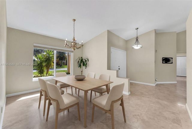 450 NW 201st Ave, Pembroke Pines, FL 33029