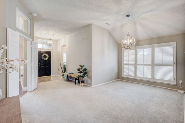2914 Beau Drive, Mesquite, TX 75181