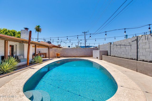 1714 N 73RD Street, Scottsdale, AZ 85257
