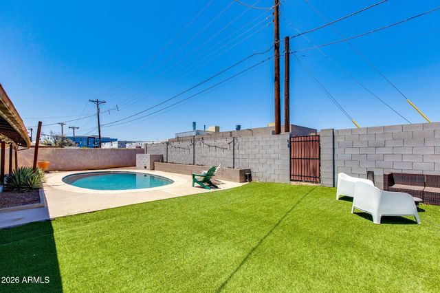 1714 N 73RD Street, Scottsdale, AZ 85257