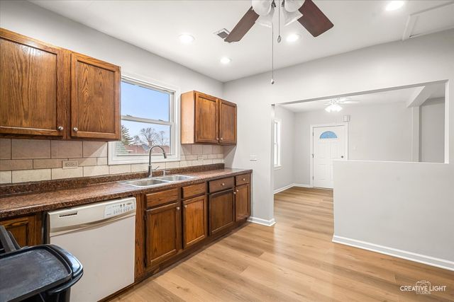 1511 N 15th Avenue, Melrose Park, IL 60160